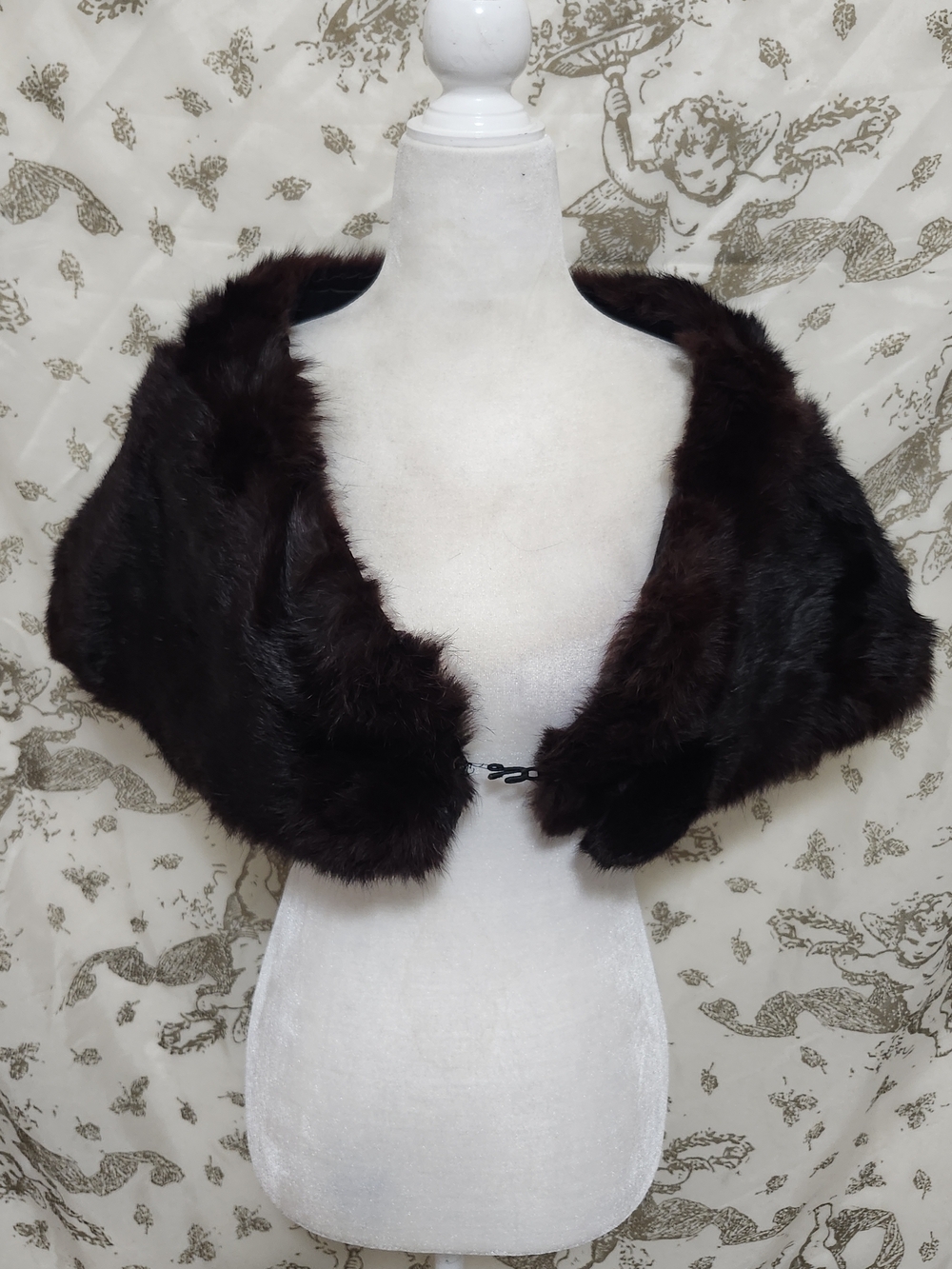 Old Hollywood Glam Vintage 40s 50s  Fur Stole - Dark Brown
